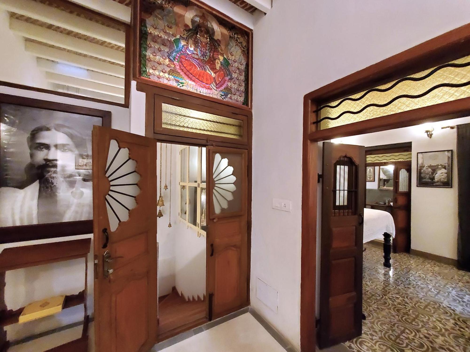 Kariappa House Hotel Puduccseri Kültér fotó