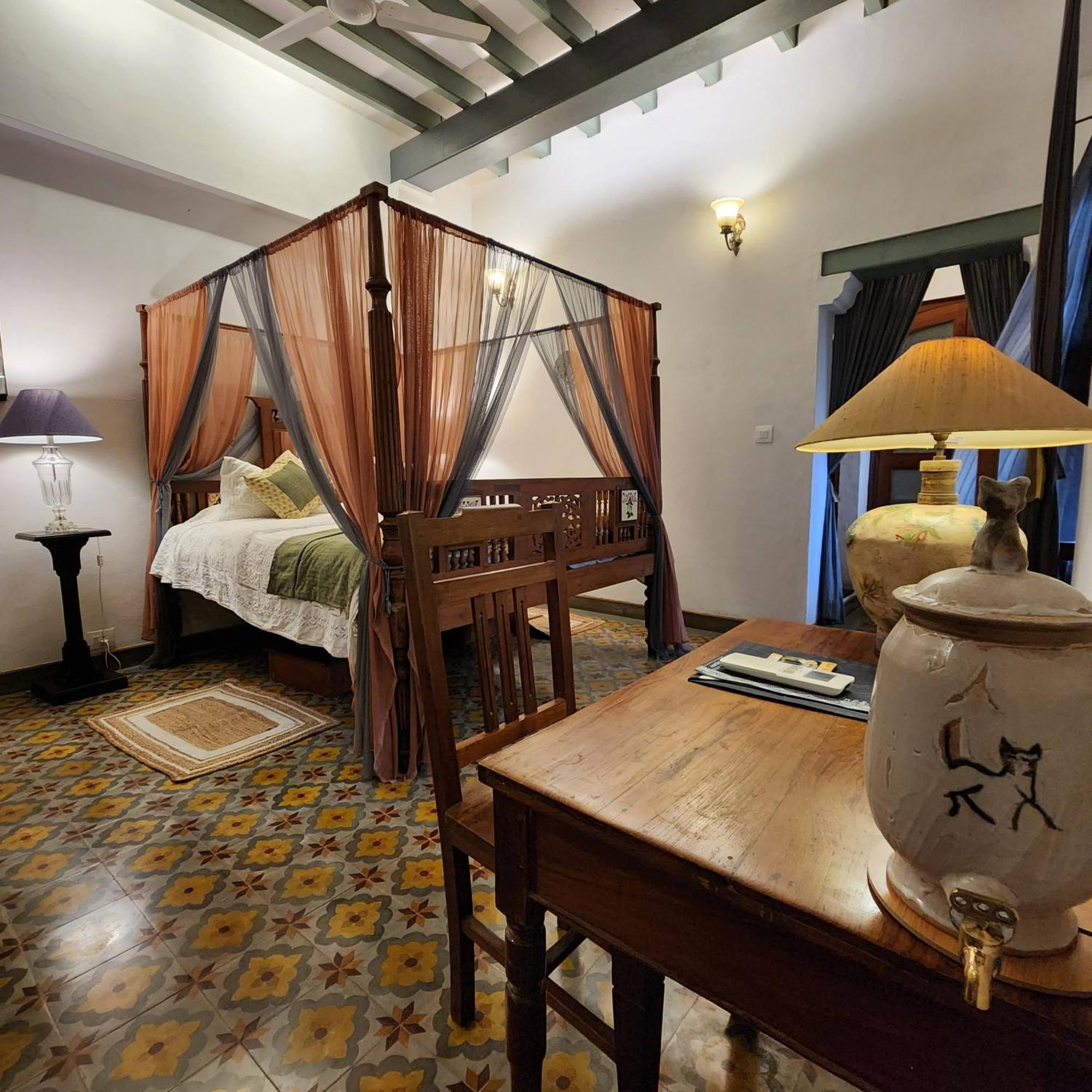 Kariappa House Hotel Puduccseri Kültér fotó