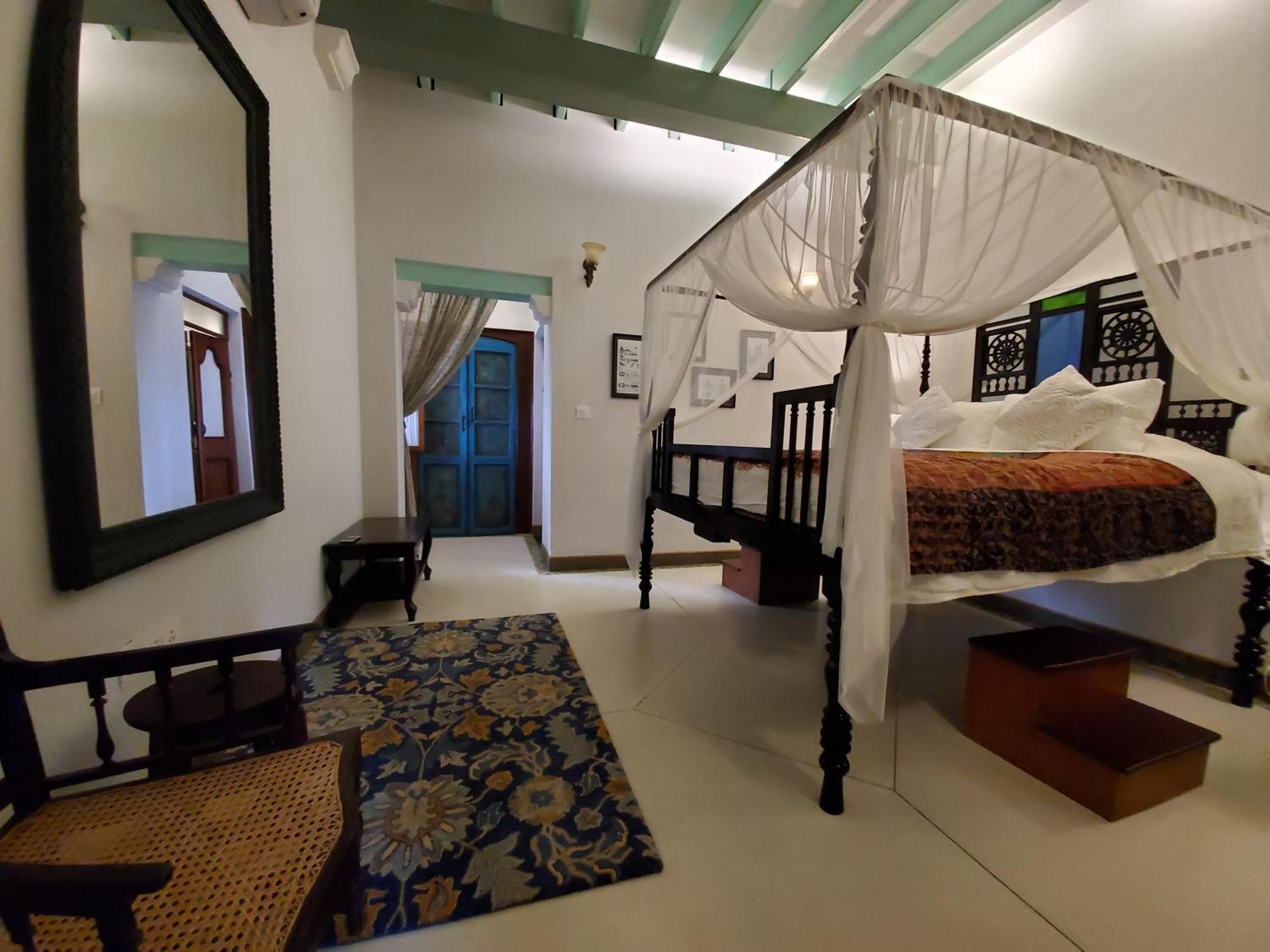 Kariappa House Hotel Puduccseri Kültér fotó